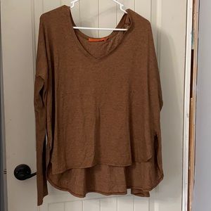 Feel the Piece flowy top